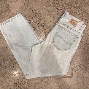 Light Wash Vintage Lee Jeans